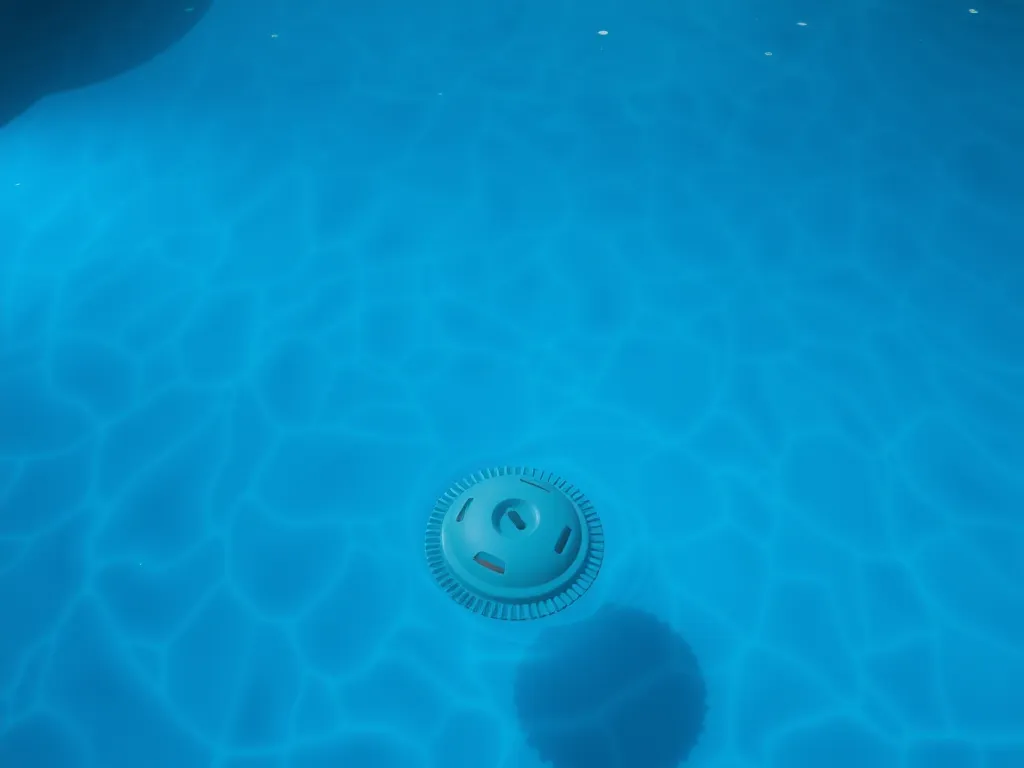 Pool vacuum in clear water; consideration for leaving vacuum overnight.